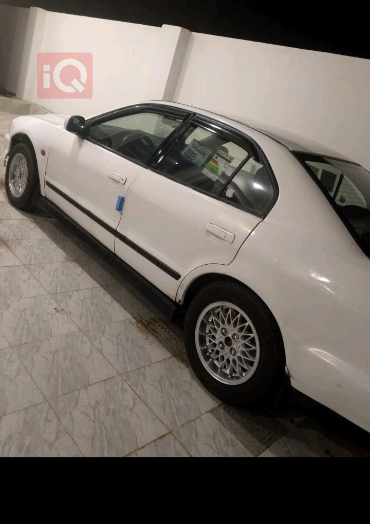 ميتسوبيشي جالنت